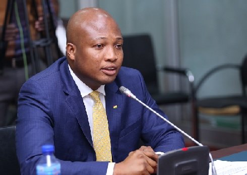 Ghana working to reverse U.S. visa restrictions – Ablakwa assures parliament